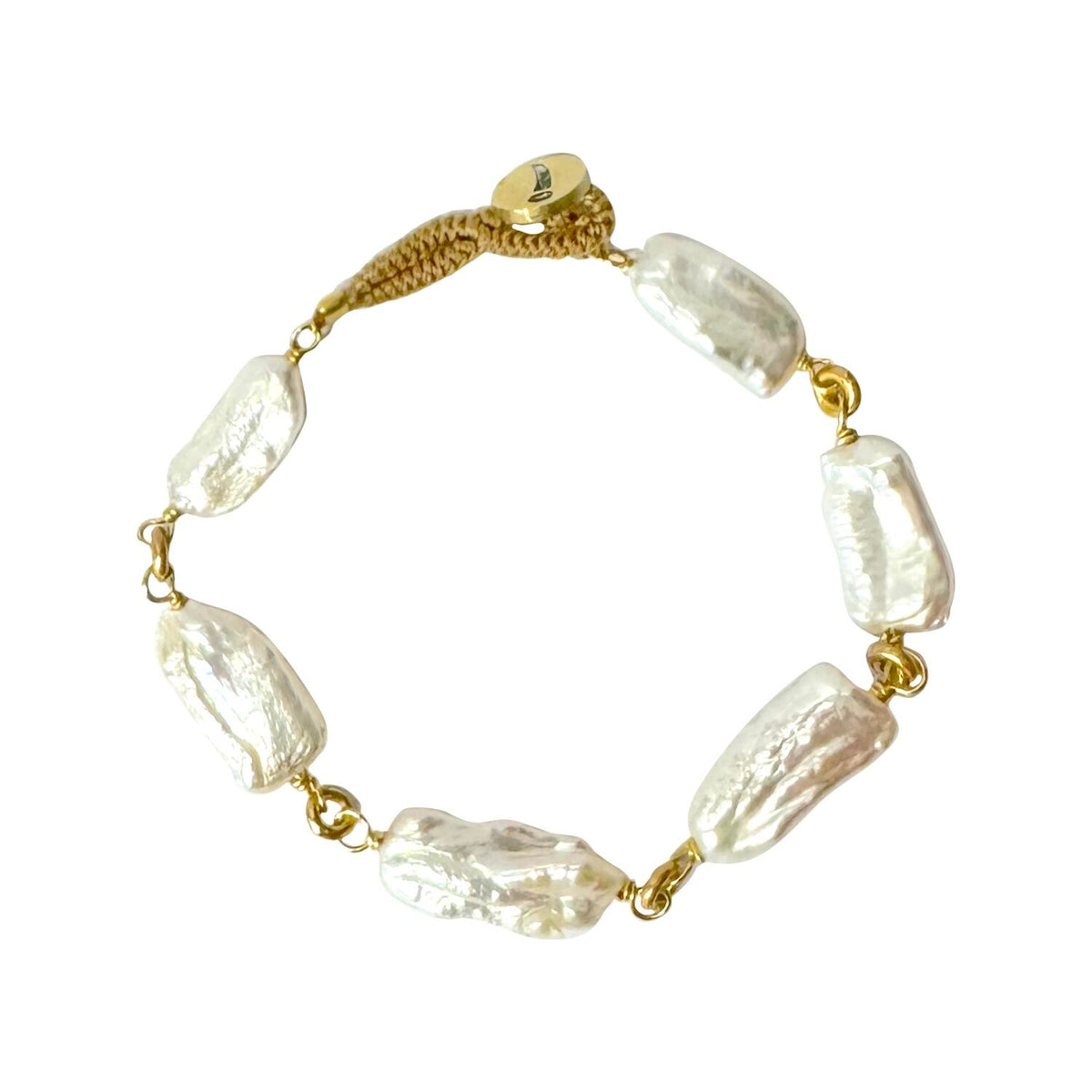 Casey Pearls Armband – Süßwasserperlen & 14K vergoldet